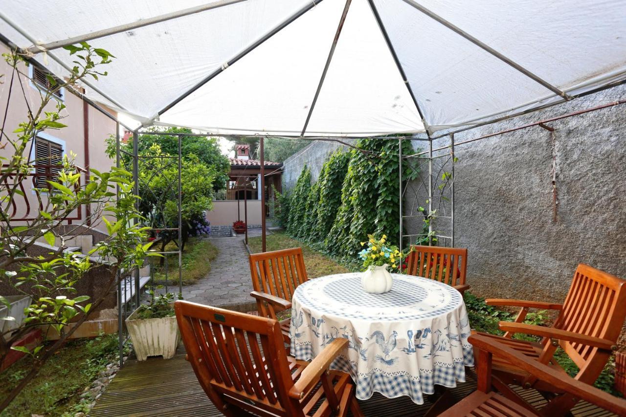 Apartments Creska 629 Rabac Exterior foto