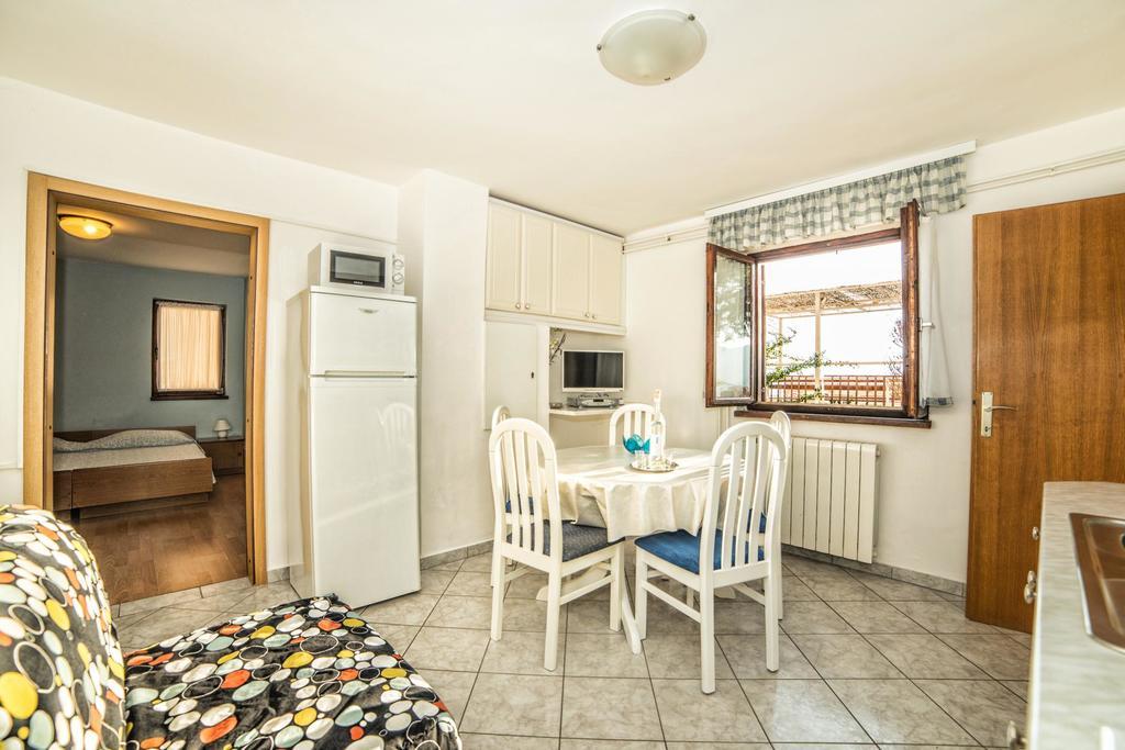 Apartments Creska 629 Rabac Exterior foto